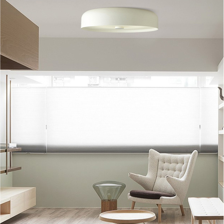 Nordisk retro rund minimalistisk indbygningsloftlampe