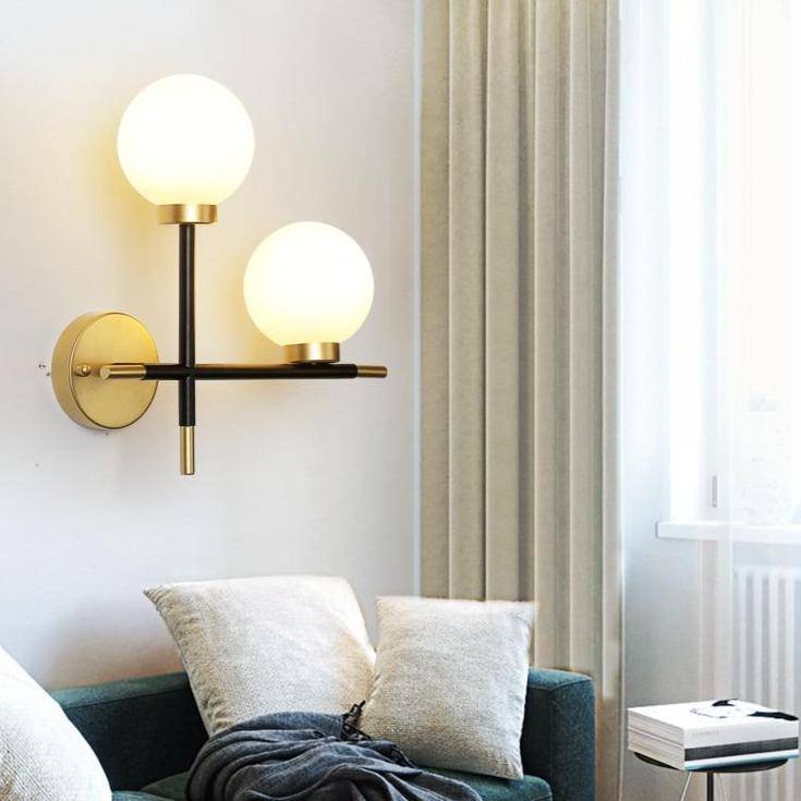 Vesquir | Moderne metal stang glas kugle dekorativ væglampe