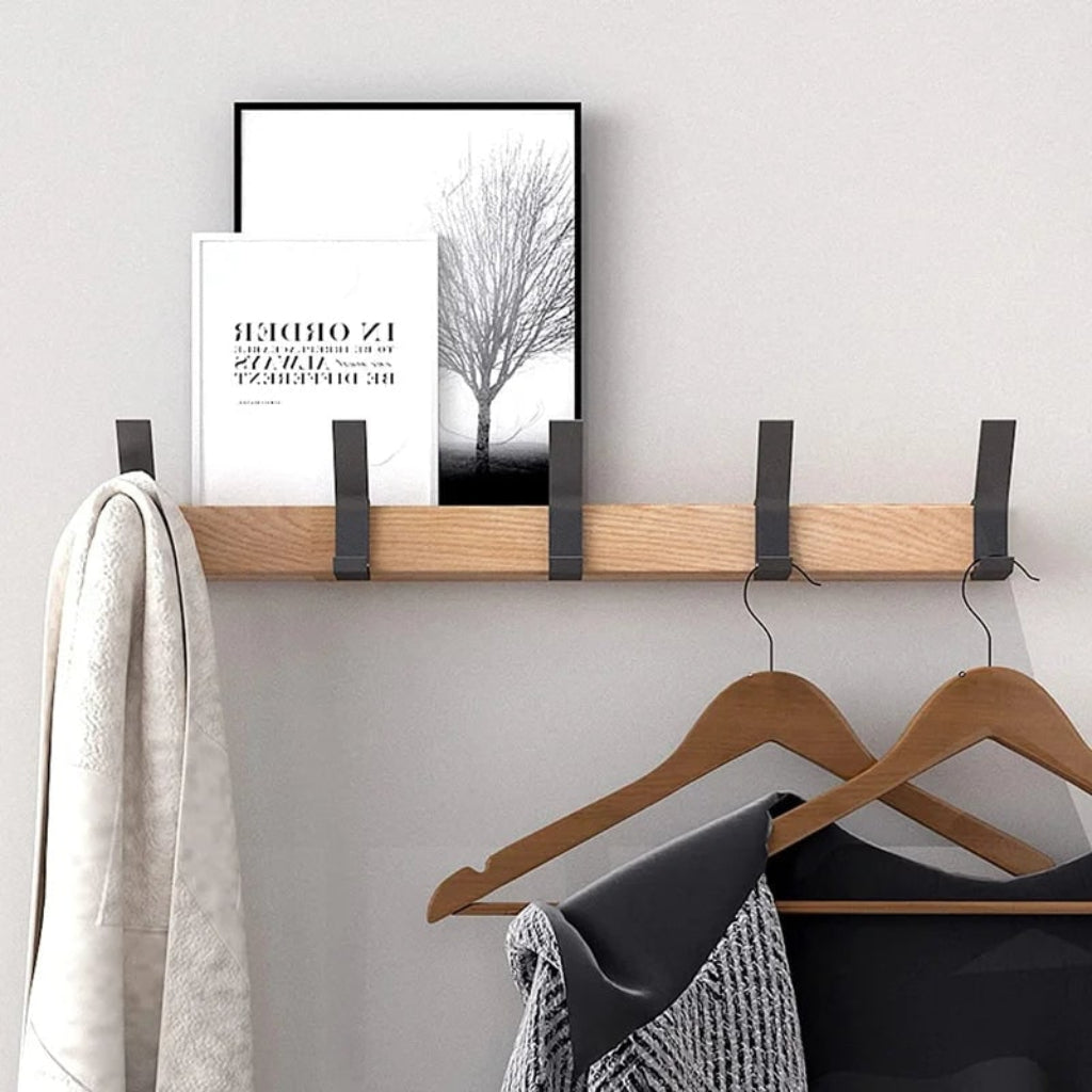 Skandinavisk minimalistisk træ vægknagerække med flytbare kroge