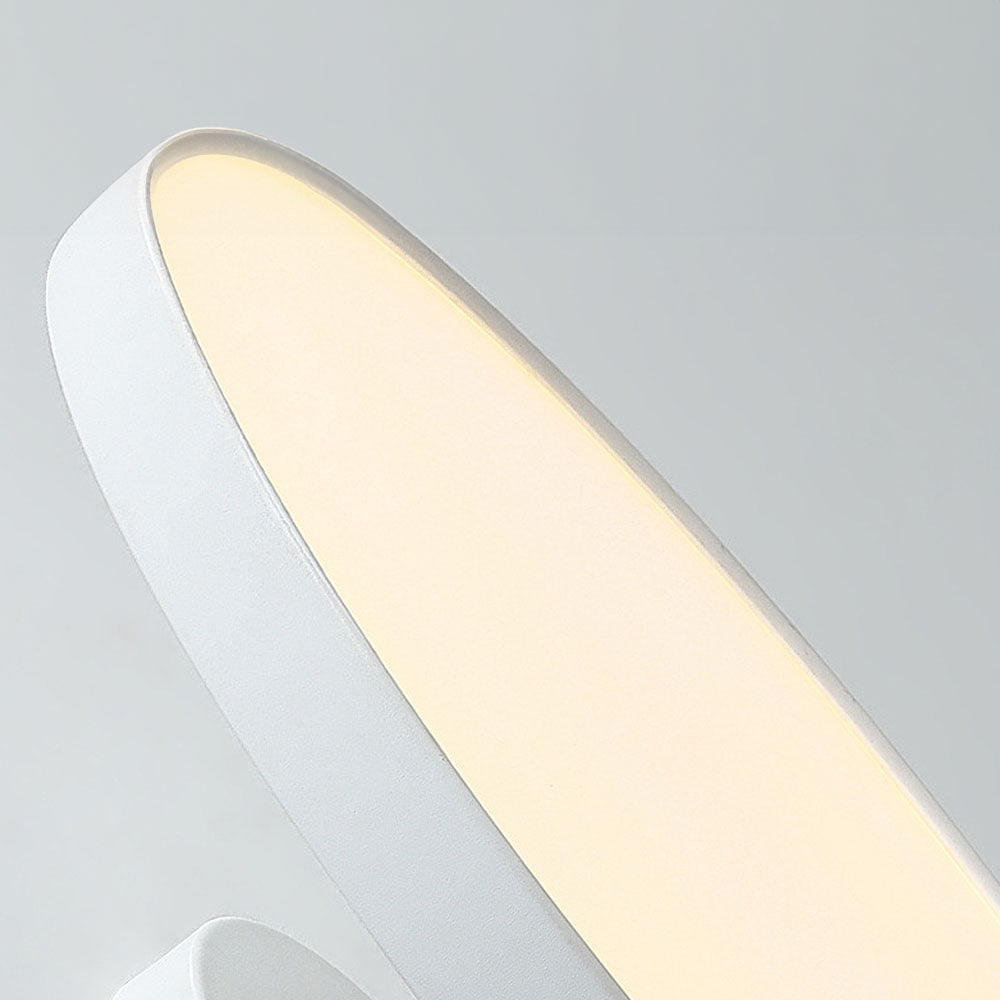 Novus | Moderne rund flush mount loftslampe med fladt panel