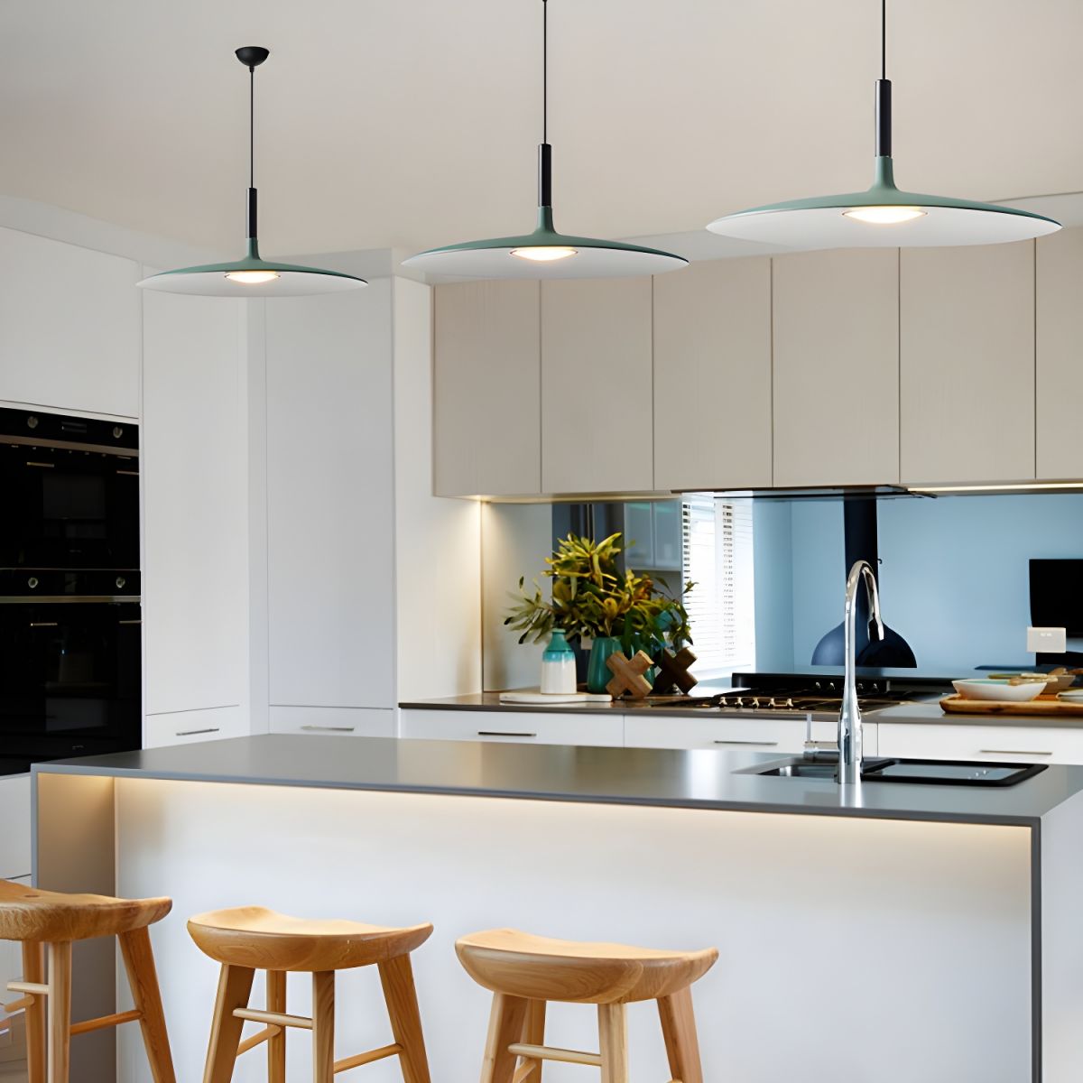 Thaloric | Minimalistisk industriel aluminium flad skive pendel