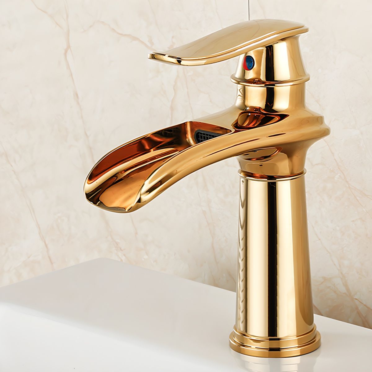 Sylthiro | Nutidig Buet Profil Vandfaldsudløb Skål Badeværelsesarmatur