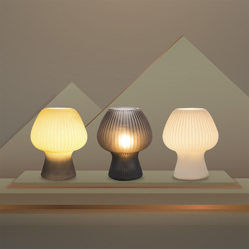 Vintage ribbet glas svampe bordlampe