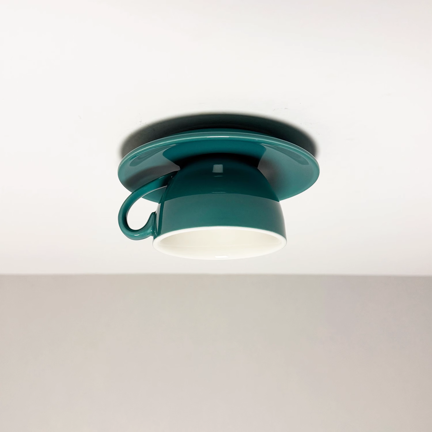 Valentina | Moderne keramisk kaffekop indbygget loftslampe