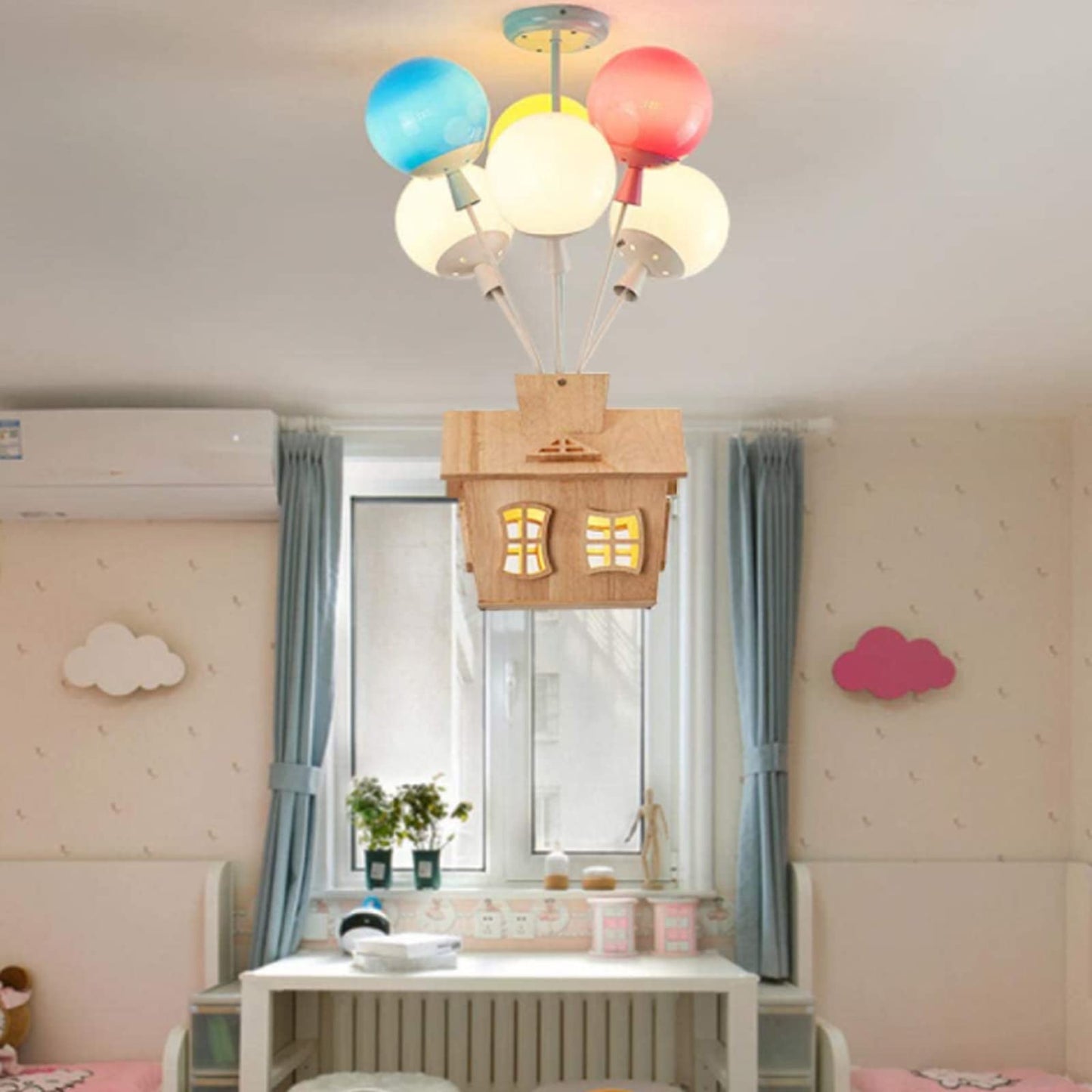 Valaura | Ballonkluster eventyrlig husmotiv loftslampe