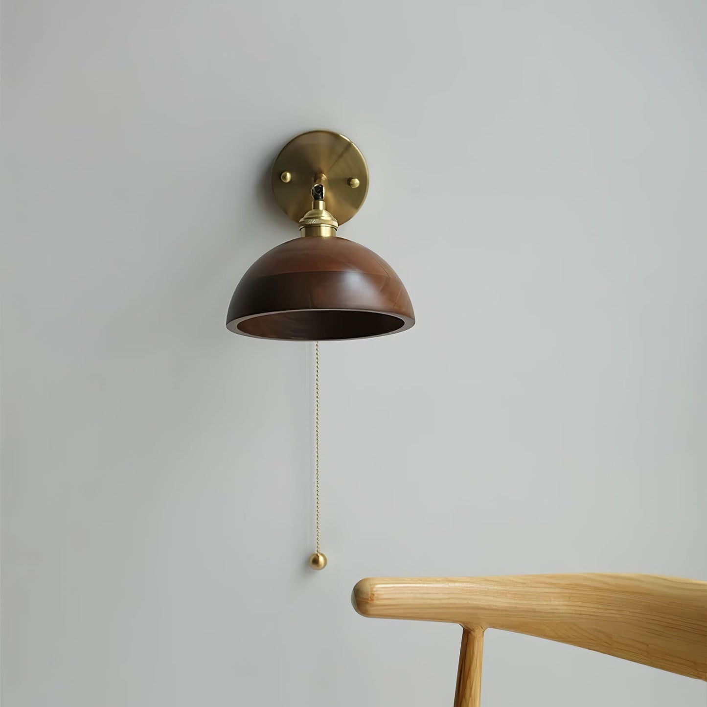 Thorgren | Mid-century geometrisk kegle silhuet træ væglampe