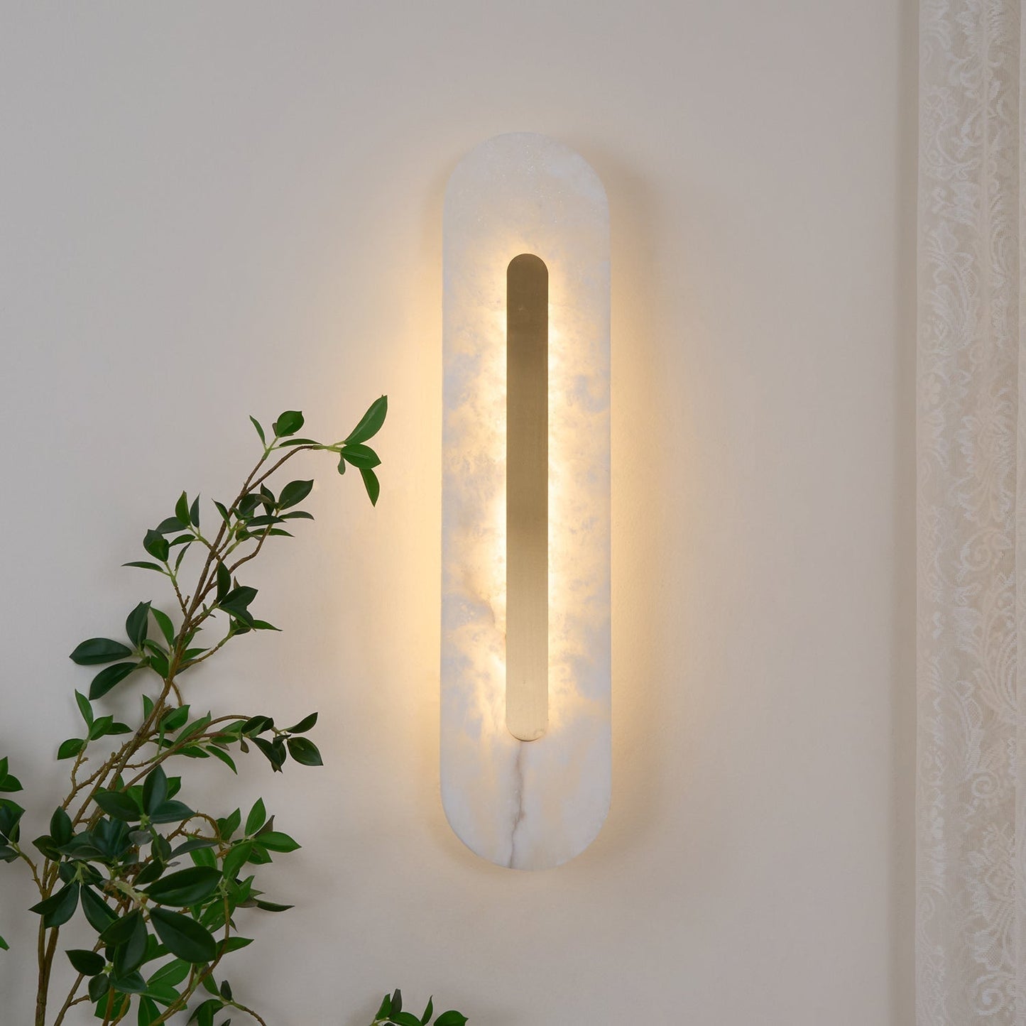 Corinthia | Alabaster cylindrisk gennemsigtig stenvæglampe  