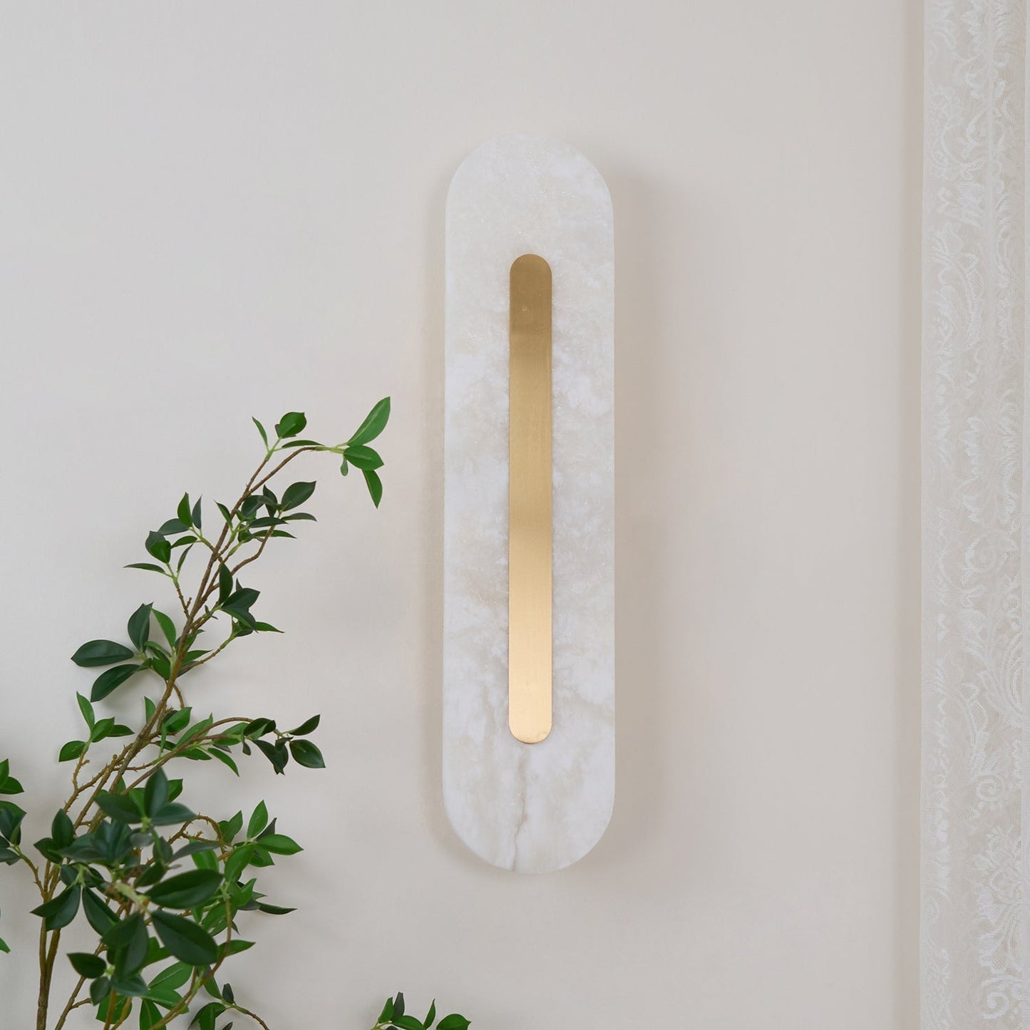 Corinthia | Alabaster cylindrisk gennemsigtig stenvæglampe  