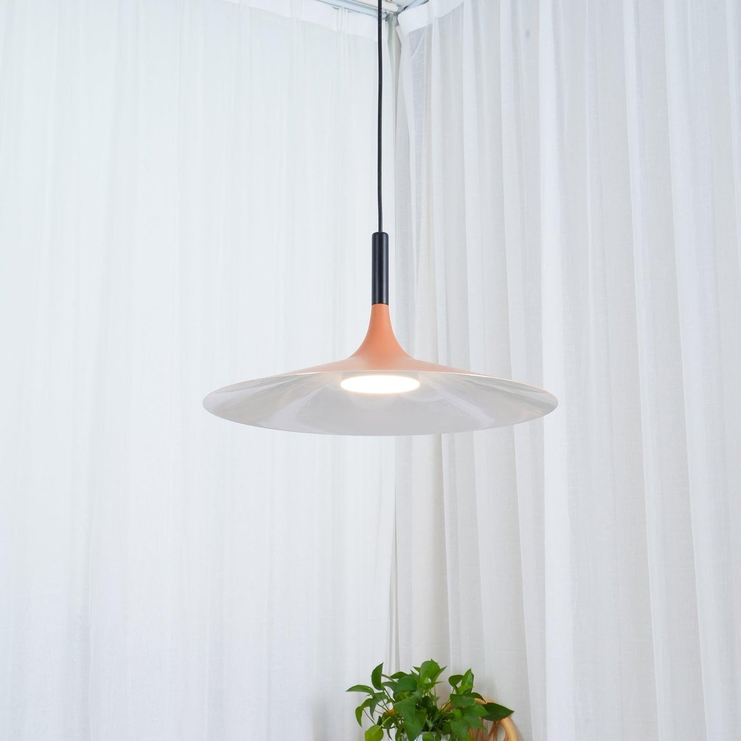 Thaloric | Minimalistisk industriel aluminium flad skive pendel