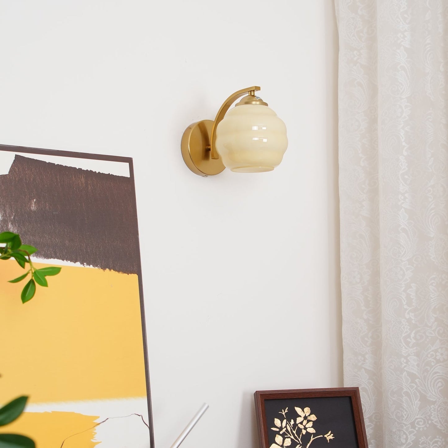 Thryndol | Ribbede glas kugle vintage væglampe