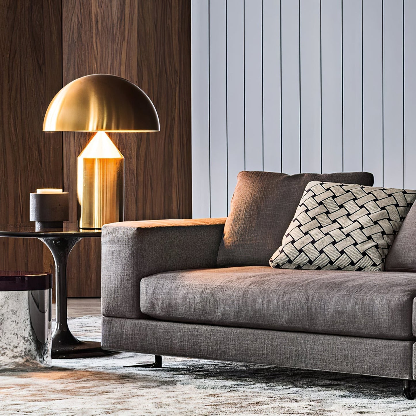 Zonthara | Avantgarde geometrisk skulpturel silhuet metal bordlampe
