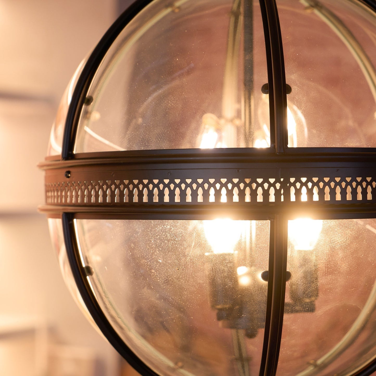 Vinse | Vintage sfærisk transparent glas pendellampe