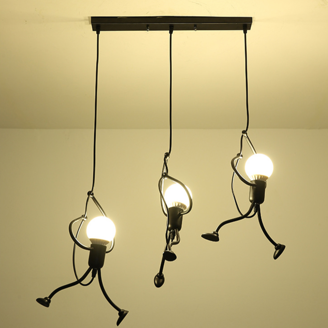 Kryntoch | Industriel Silhuet Menneskelig Form Art Deco Loftlampe