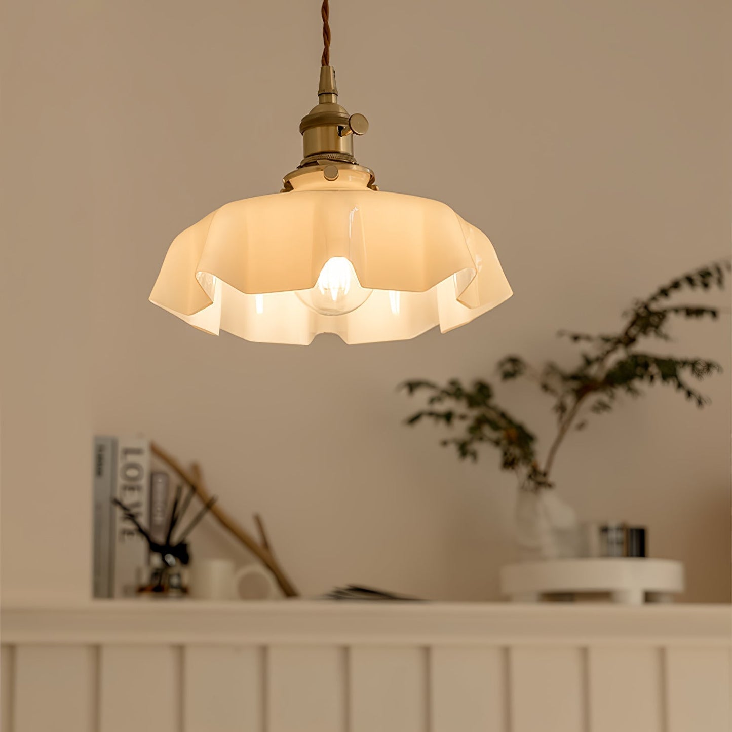 Kelvarna | Vintage plisseret glas fløjl pendellampe
