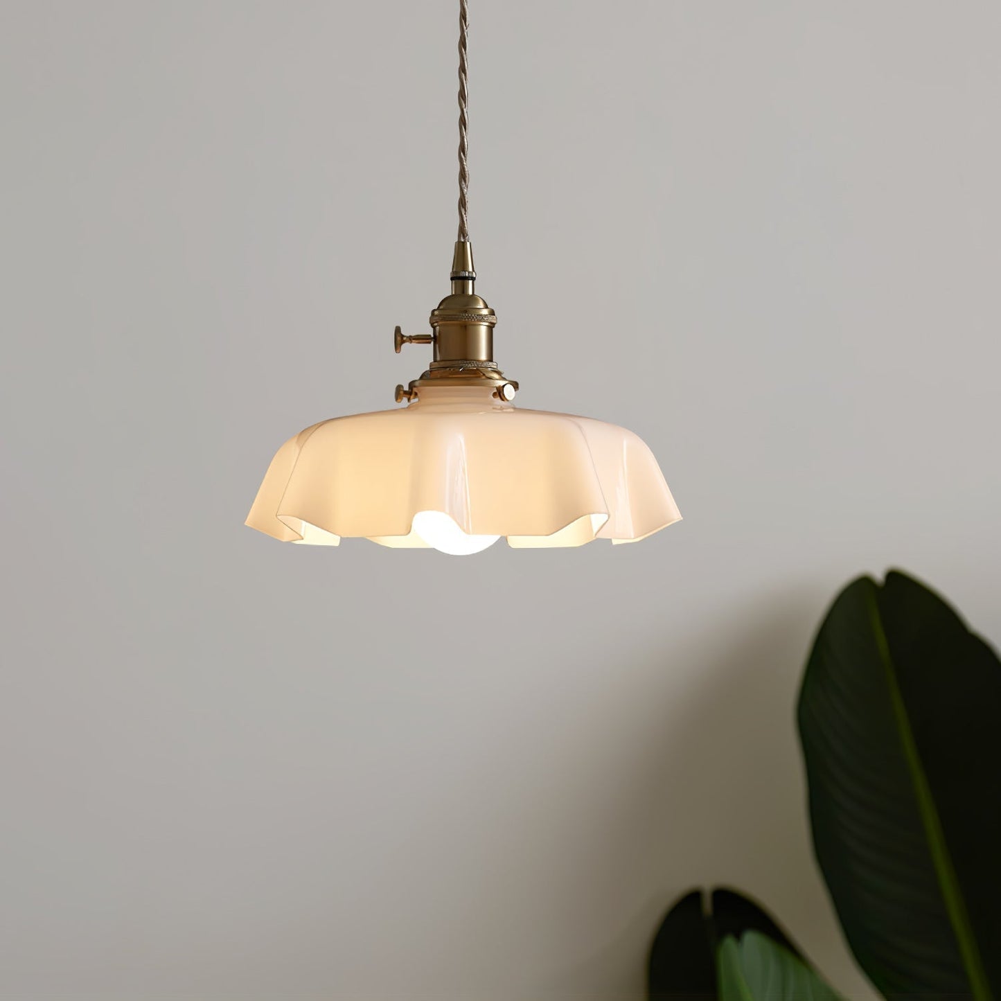 Kelvarna | Vintage plisseret glas fløjl pendellampe