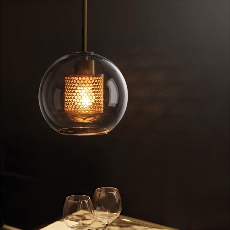 Vaelindor | Slank kugle glas gylden pendellampe