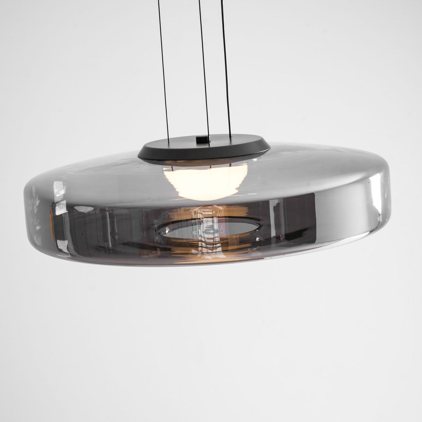 Kyntalor | Lagdelt cirkulær kunstnerisk glas pendellampe