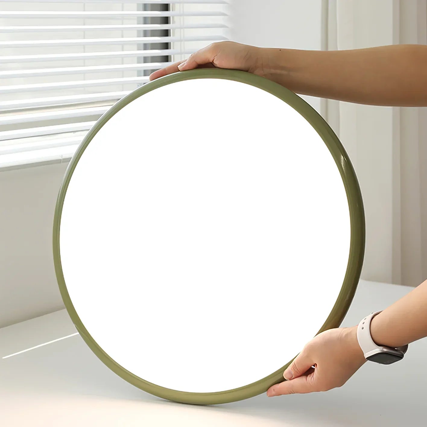 Aerie | Minimalistisk skandinavisk justerbar indbygningsloftlampe
