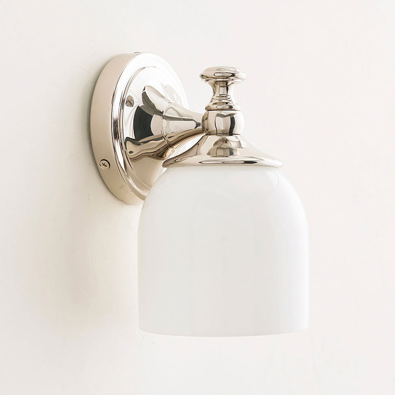 Lisaeth | Minimalistisk arm væglampe med sfærisk glasglobus