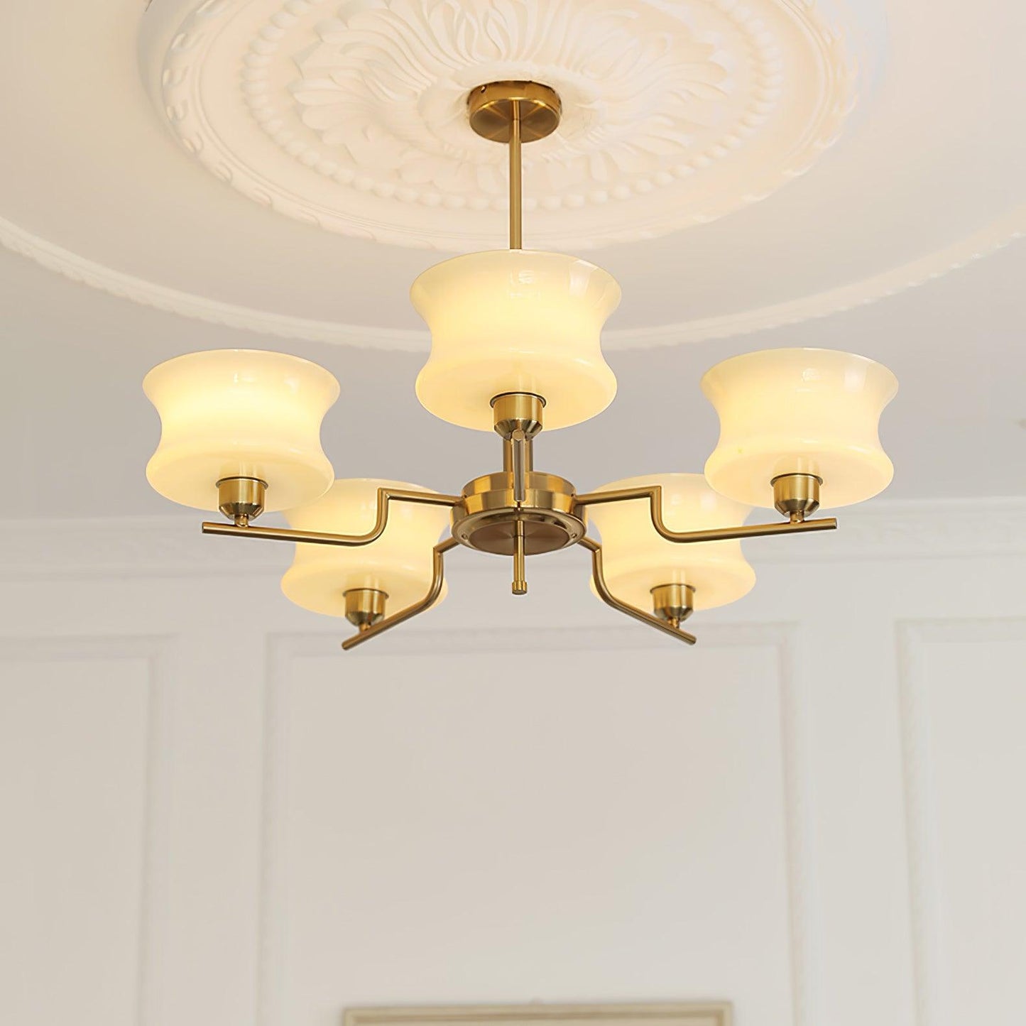 Kendroma | Antik-inspireret buet globus glas loftslampe  