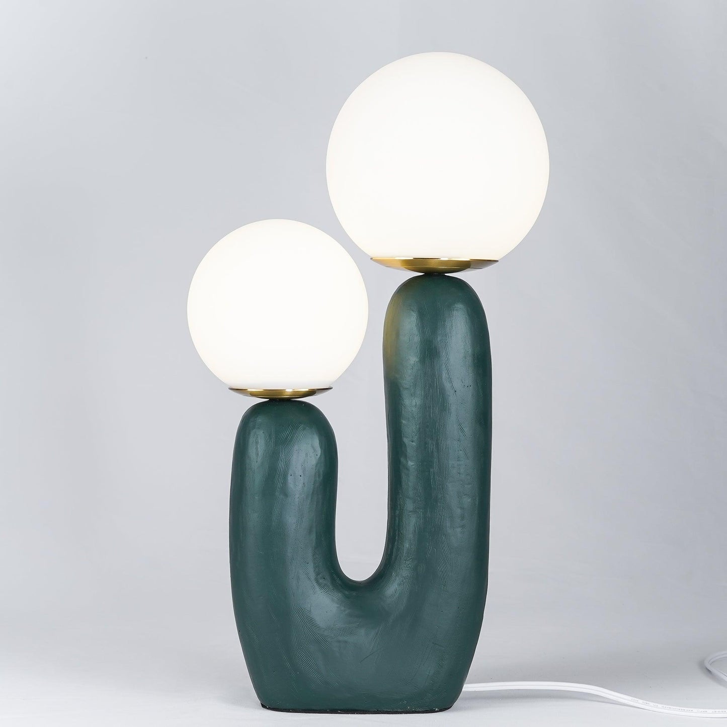 Corisande | Avantgarde rå skulpturel glas kugle bordlampe