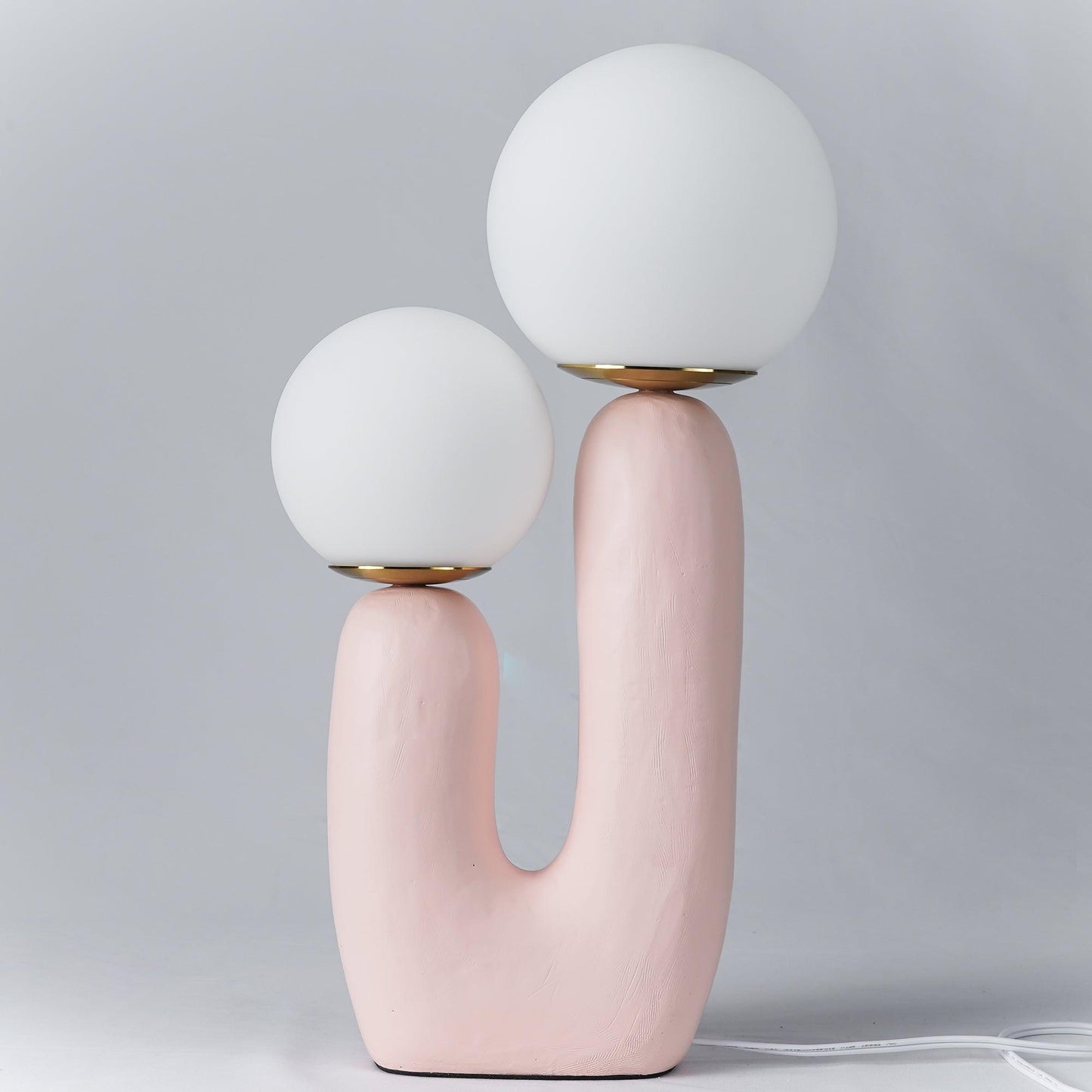 Corisande | Avantgarde rå skulpturel glas kugle bordlampe