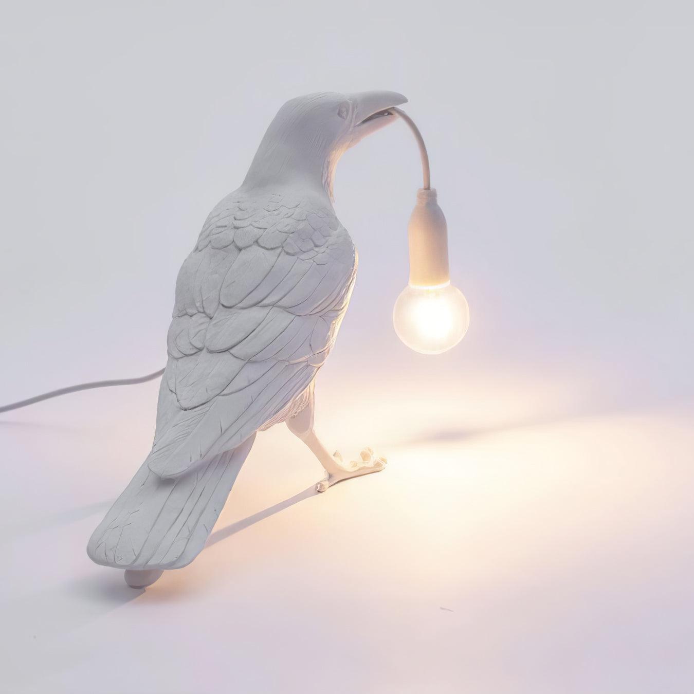 Bristhow | Gotisk Skulpturel Fuglekrage Bordlampe
