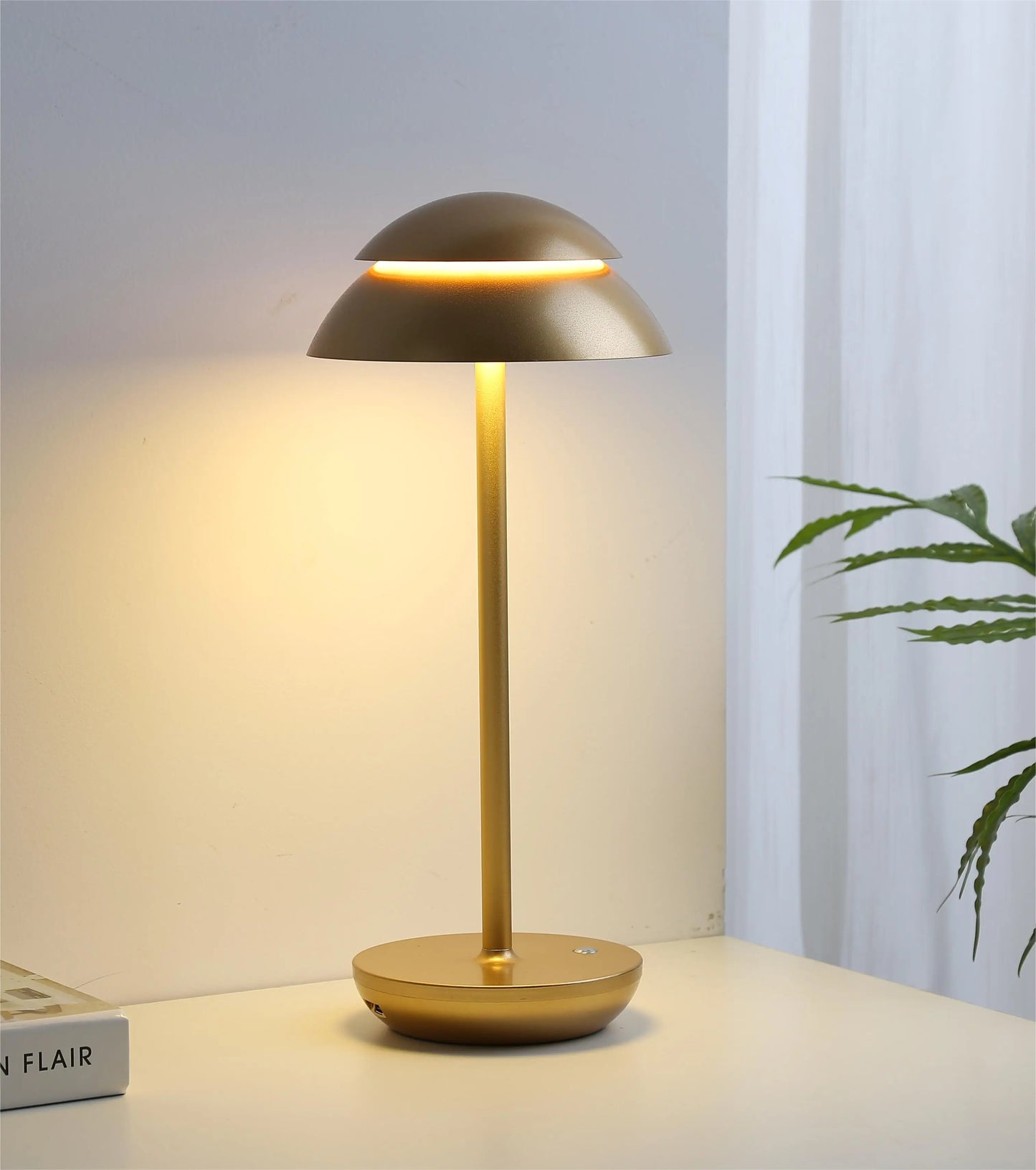 Skulpturel kuppel skærm trådløs aluminium genopladelig bordlampe