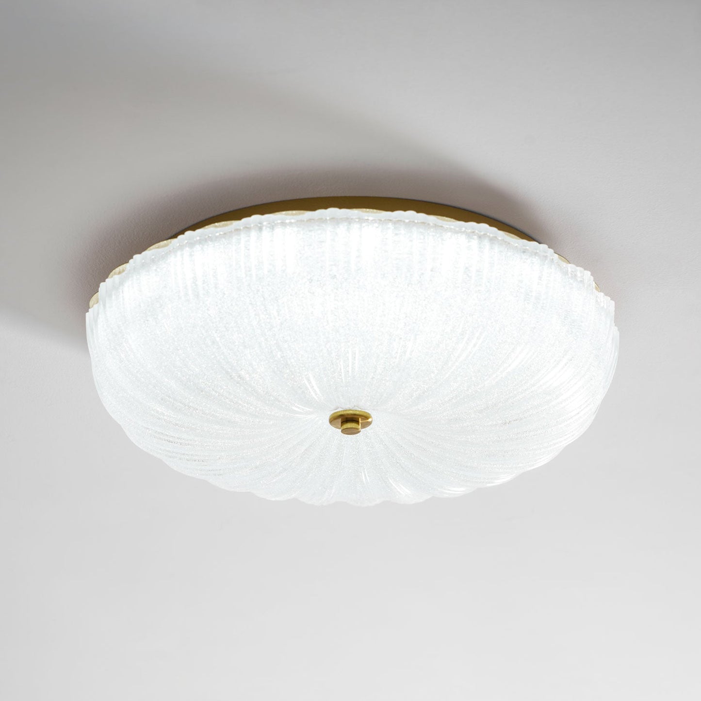 Kendrovia | Nordisk Ribbede Skinnende Glas Loftlampe