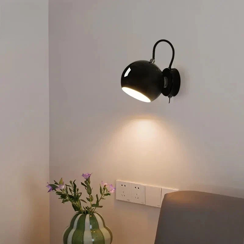 Nordisk minimalistisk roterbar kuppel væglampearmatur