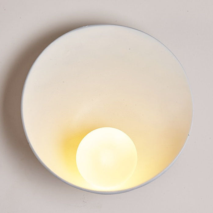 Minimalistisk rund harpiks jern frostet glas væglampe