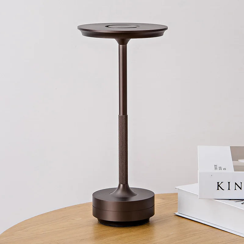 Minimalistisk Aluminium Trådløs Touch Dæmpbar Genopladelig Bordlampe