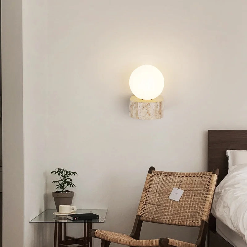 Skulpturel travertin sten frostet glas japansk minimalistisk væglampe