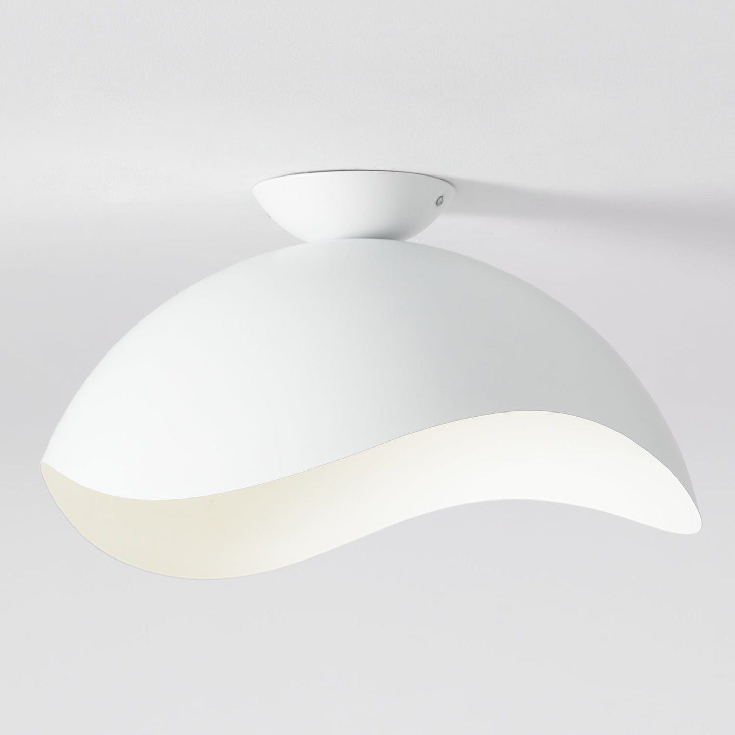 Lyraen | Nordisk bølgesilhuet integreret LED loftslampe