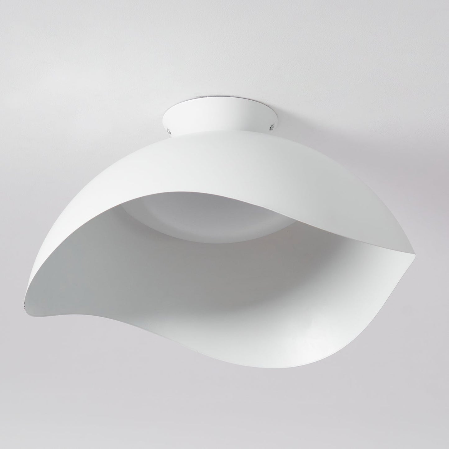 Lyraen | Nordisk bølgesilhuet integreret LED loftslampe