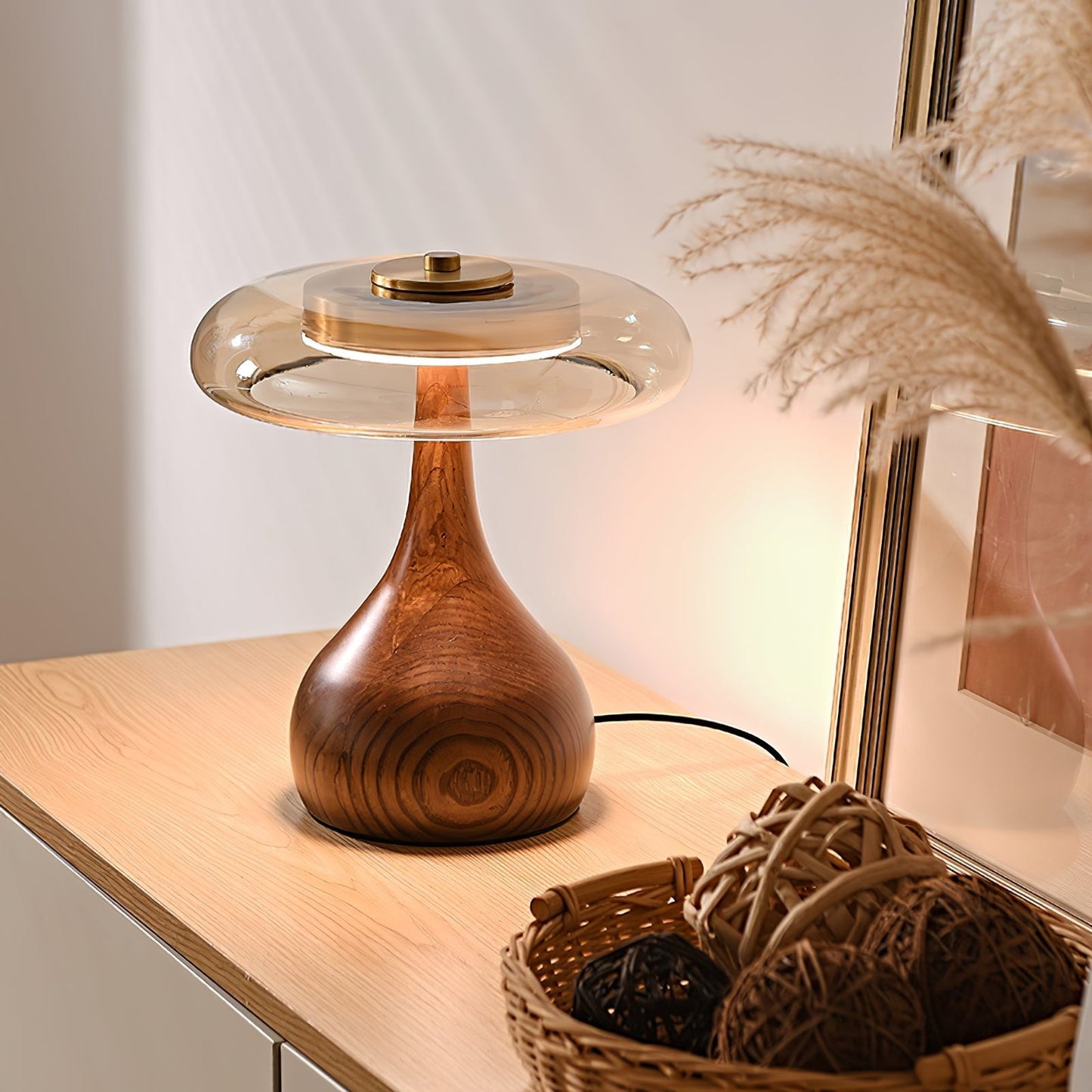 Vancorim | Japandi buet træ amber glas bordlampe
