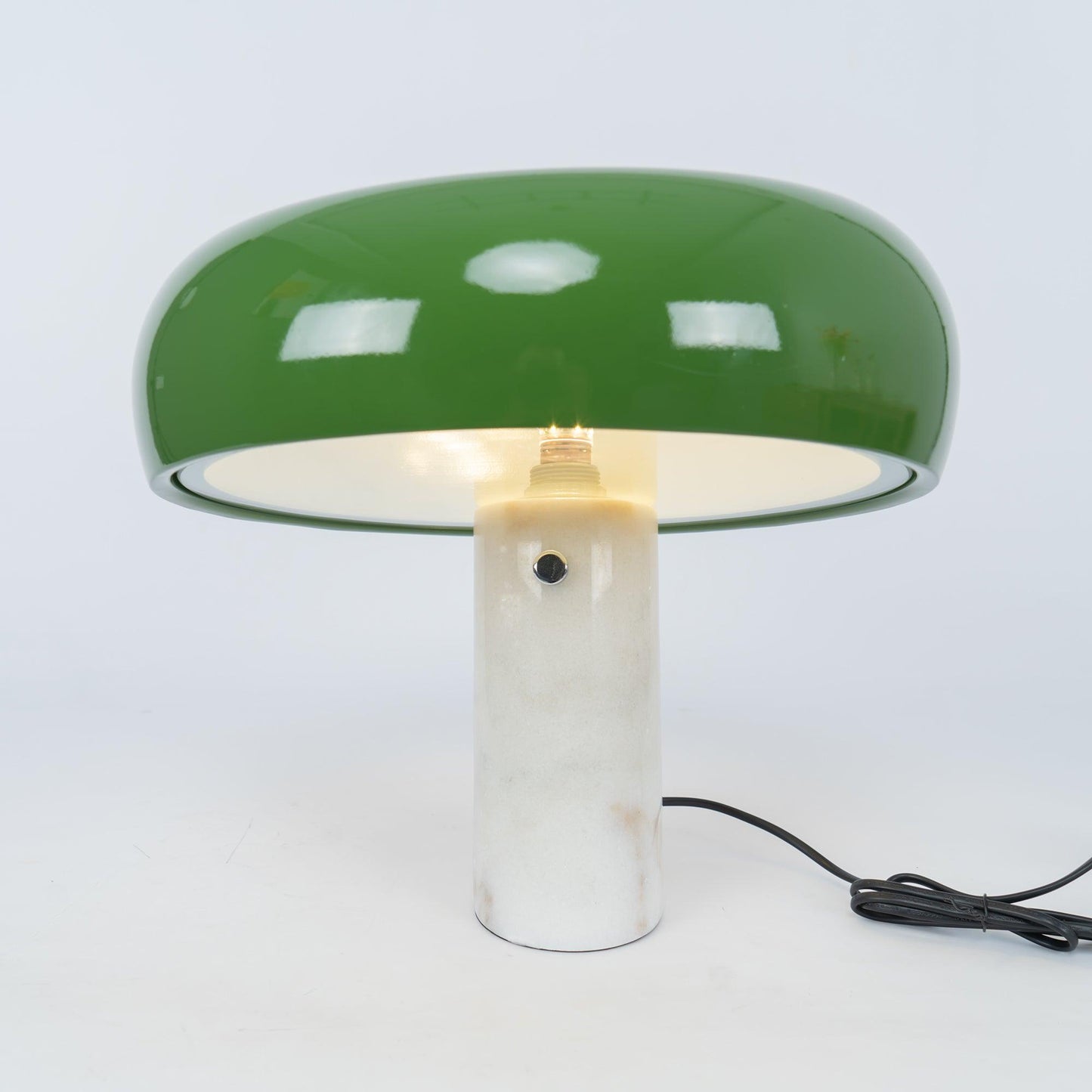 Kendrivol | Kuppelformet silhuet italiensk marmor accent bordlampe  
