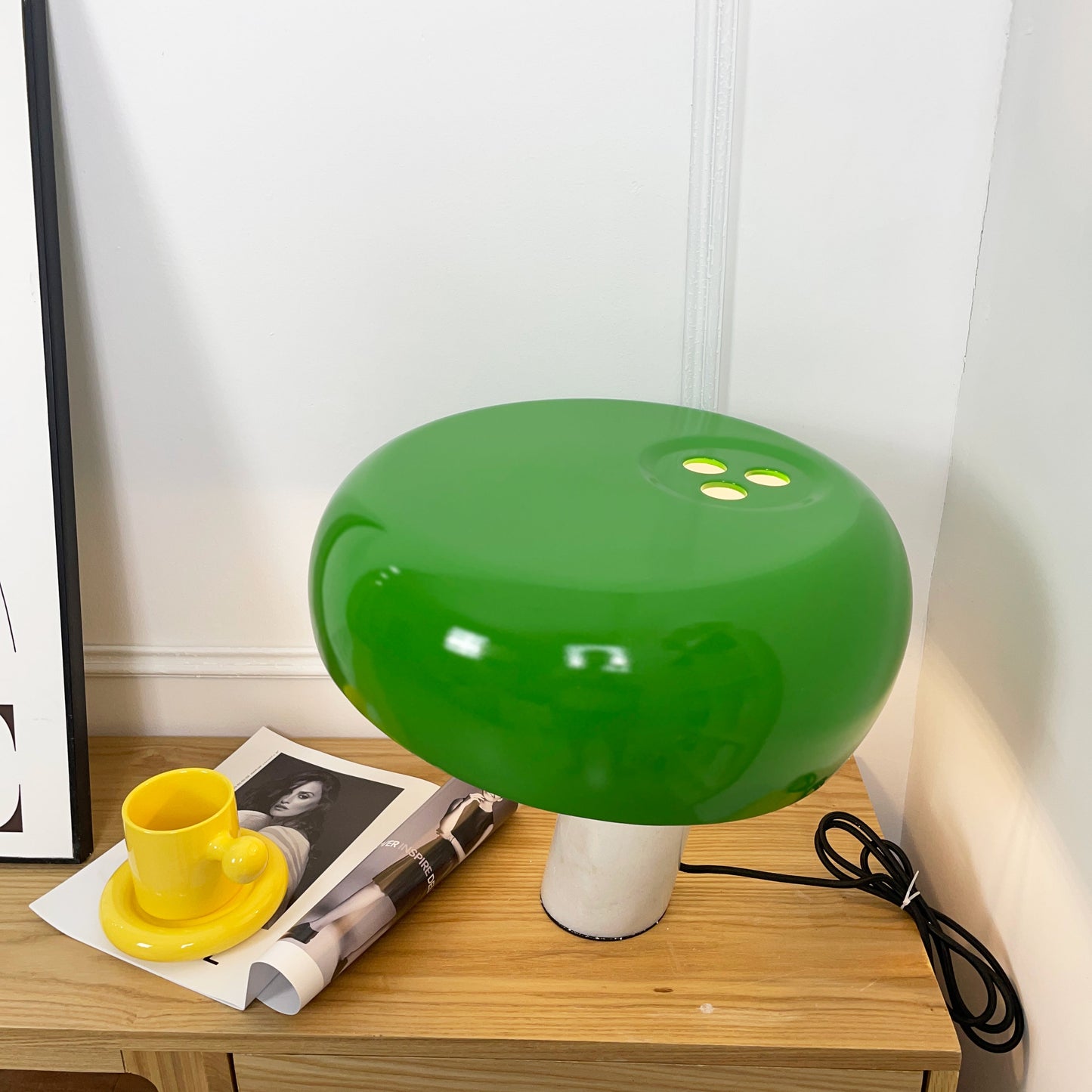 Kendrivol | Kuppelformet silhuet italiensk marmor accent bordlampe  