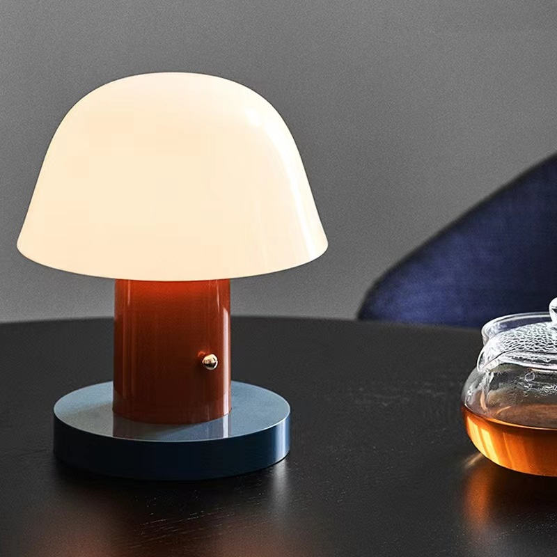 Skulpturel Svampeform Genopladelig Touch Dæmpning Trådløs Bordlampe