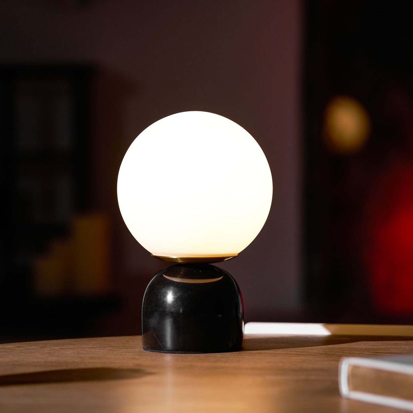 Kendroct | Minimalistisk lysende kugle accent bordlampe