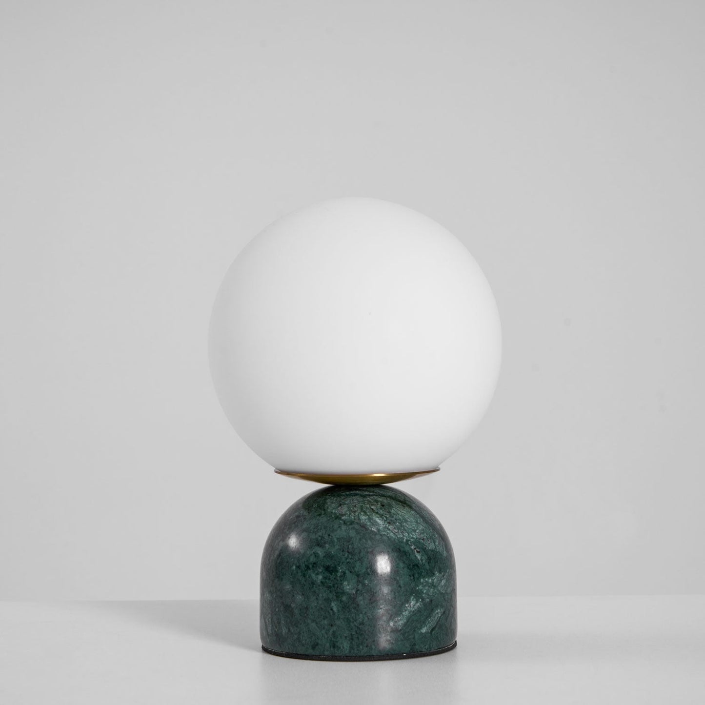Kendroct | Minimalistisk lysende kugle accent bordlampe