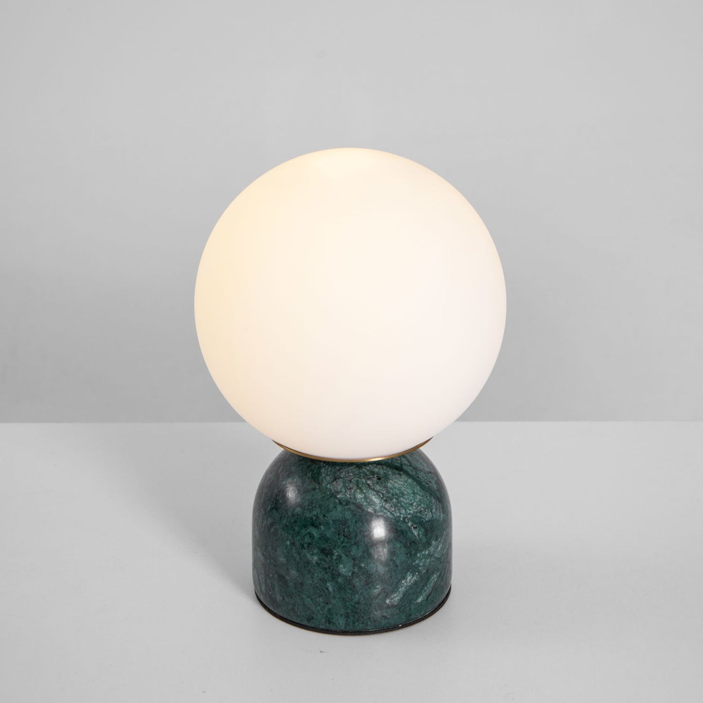 Kendroct | Minimalistisk lysende kugle accent bordlampe
