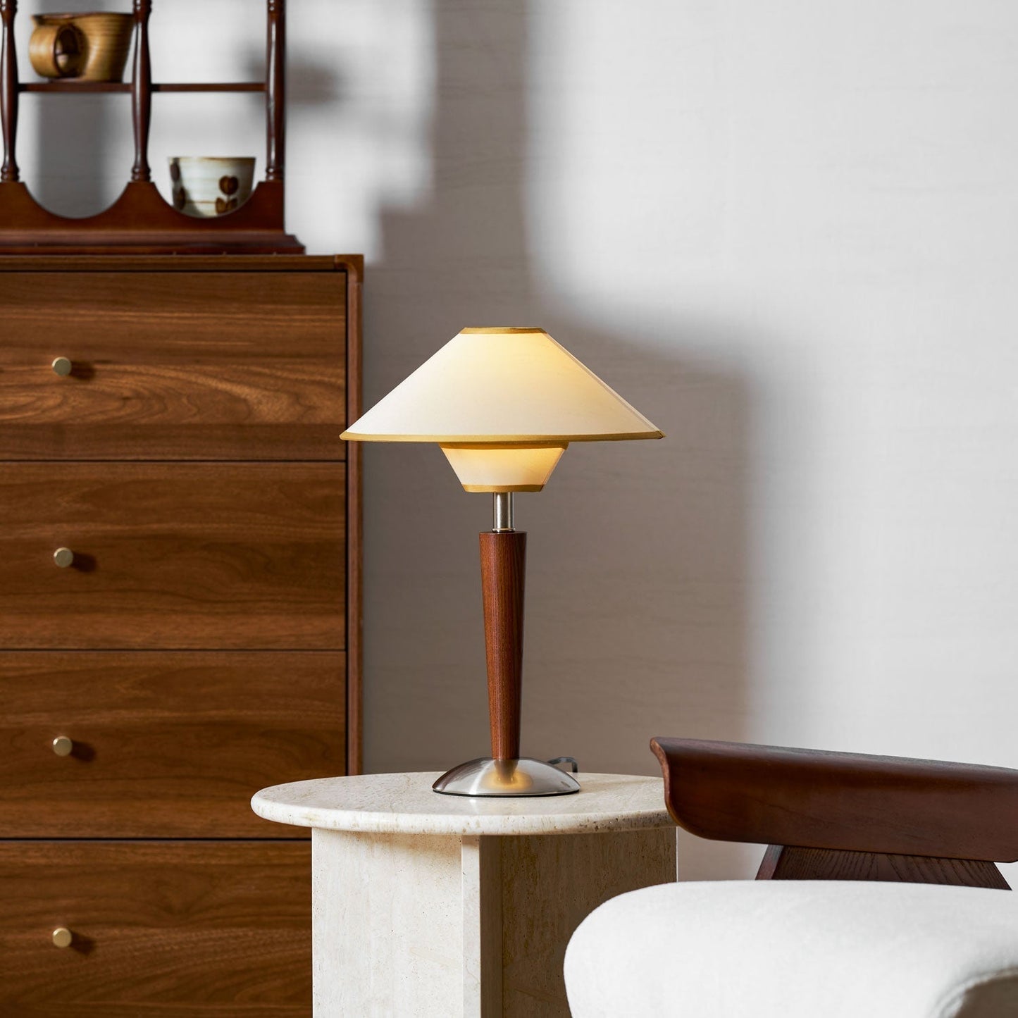 Zymorica | Mid-century modern valnød søjle accent bordlampe
