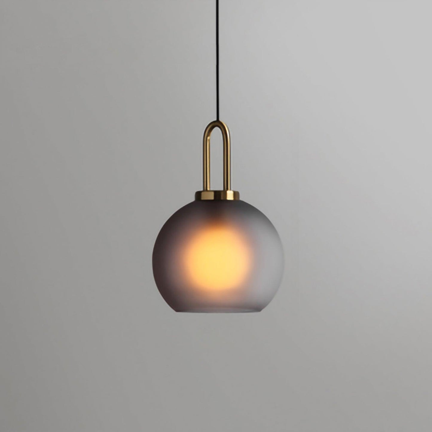 Kyntara | Moderne asymmetrisk elliptisk glas pendellampe