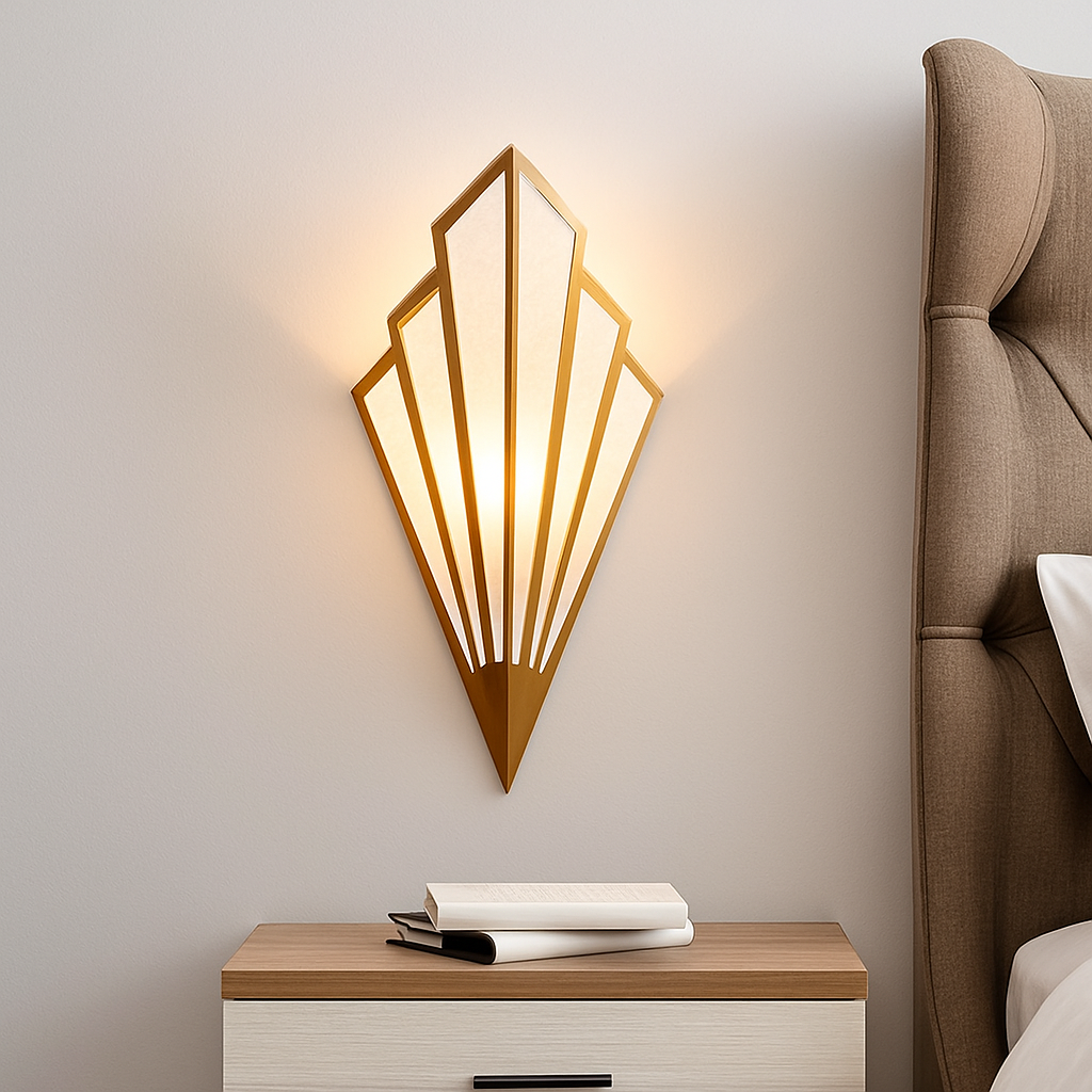 Veltrium | Moderne geometrisk trekantet LED metal væglampe