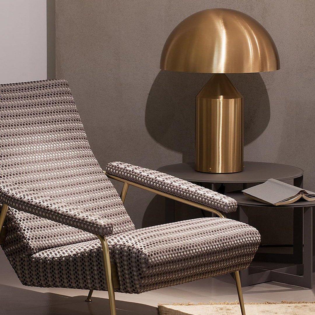 Zonthara | Avantgarde geometrisk skulpturel silhuet metal bordlampe