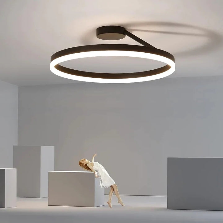 Aeris | Nordisk cirkulær metal flush mount loftslampe