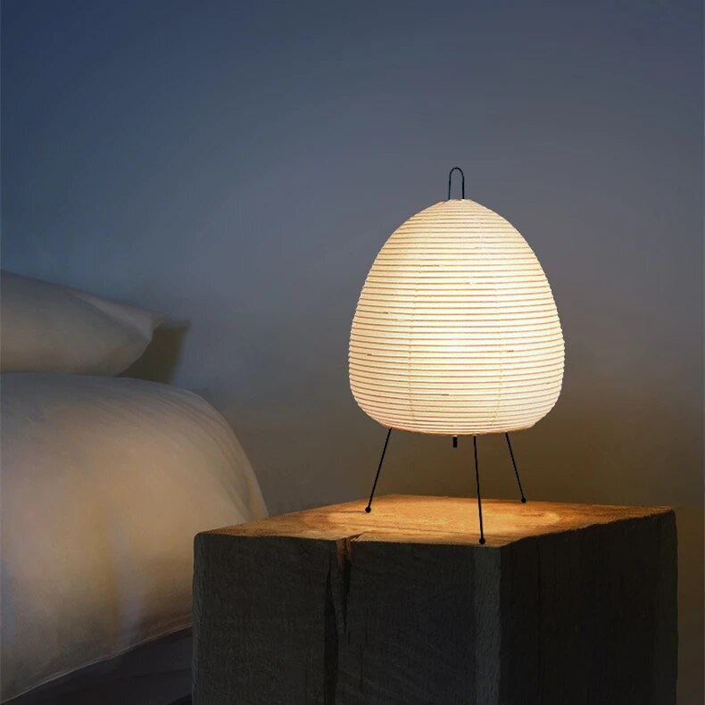 Minimalistisk zen japansk rispapir tripod bordlampe med stemningsbelysning