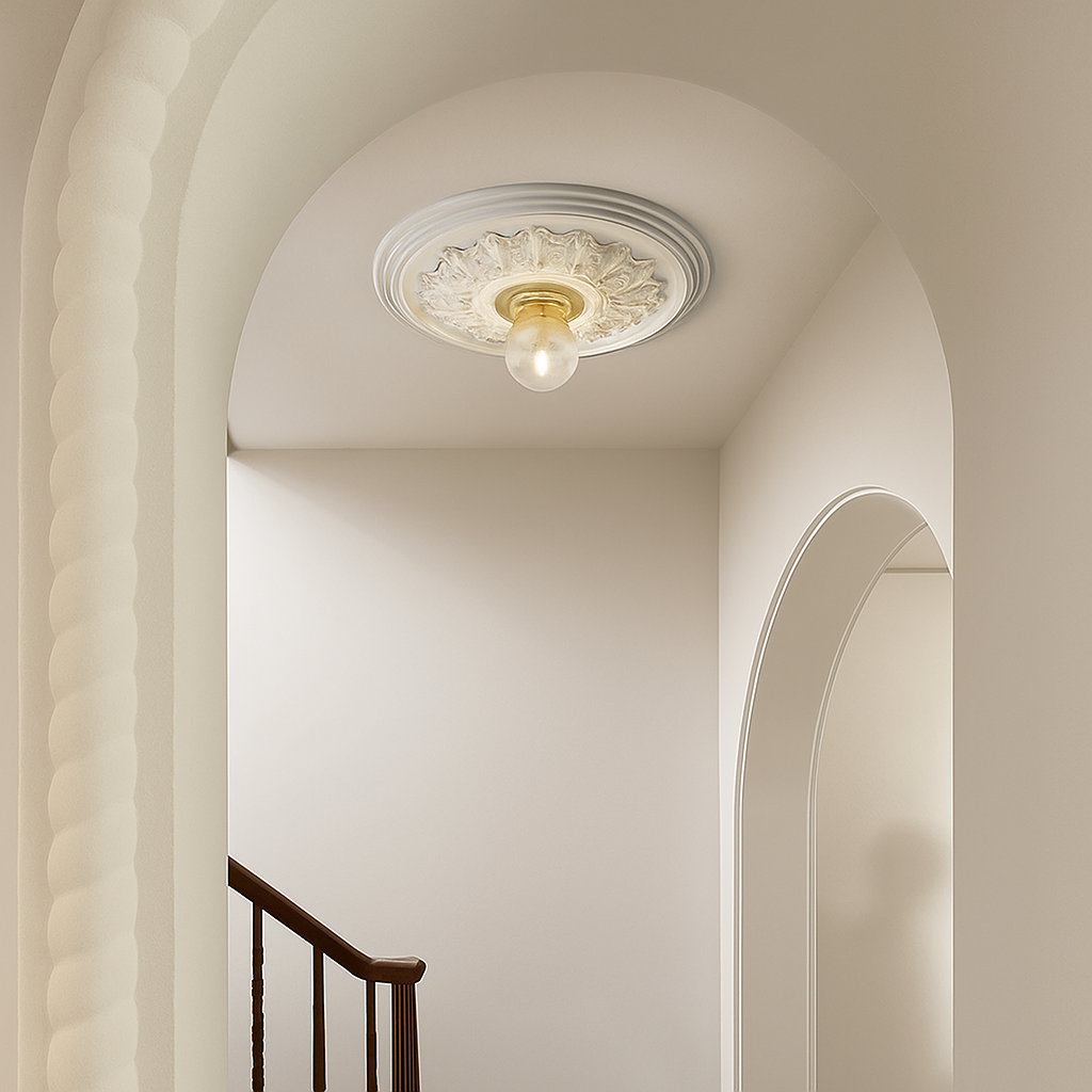 Rostevia | Fransk retro udskåret loftslampe