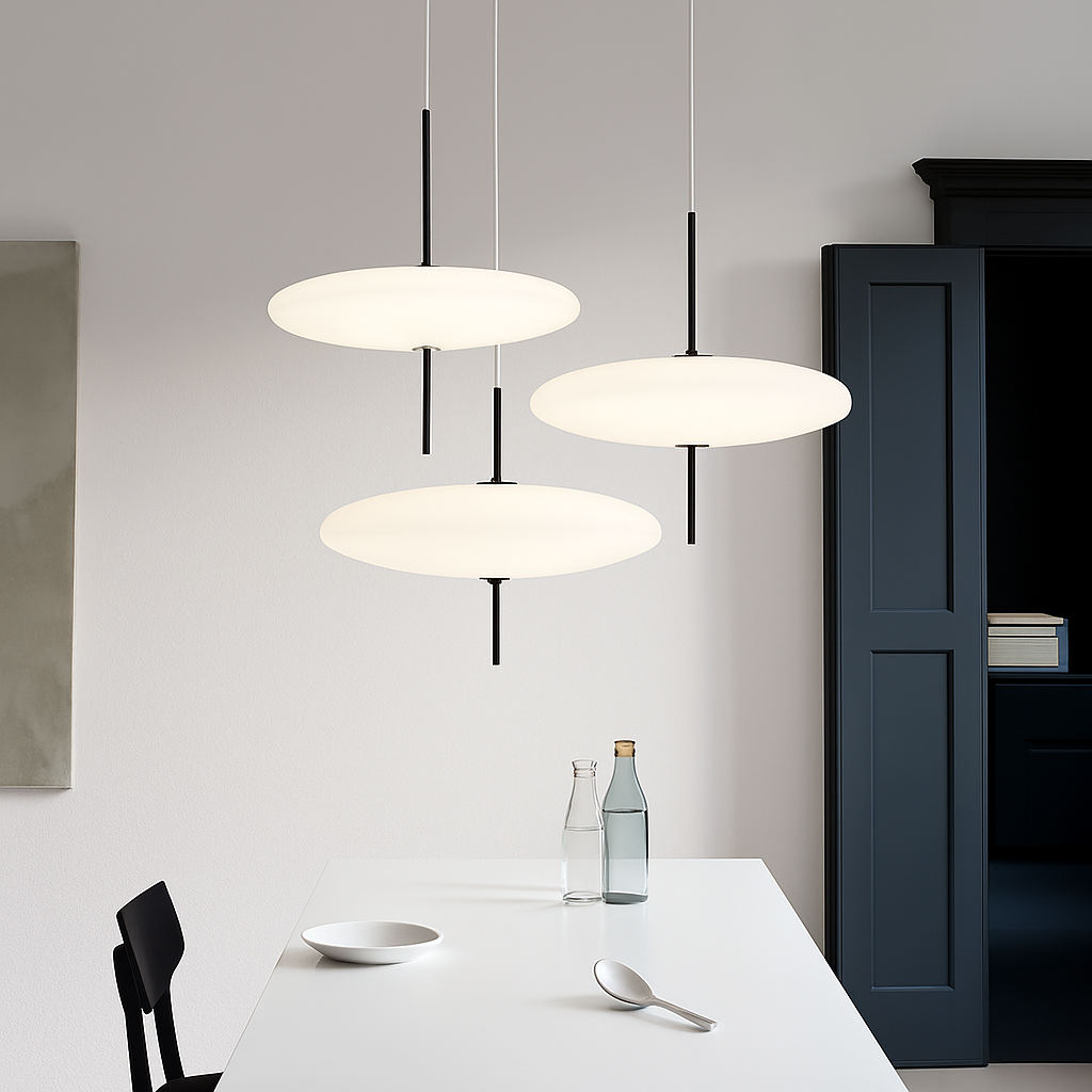 Velvoryn | Moderne flyvende tallerken disk minimalistisk metal pendellampe